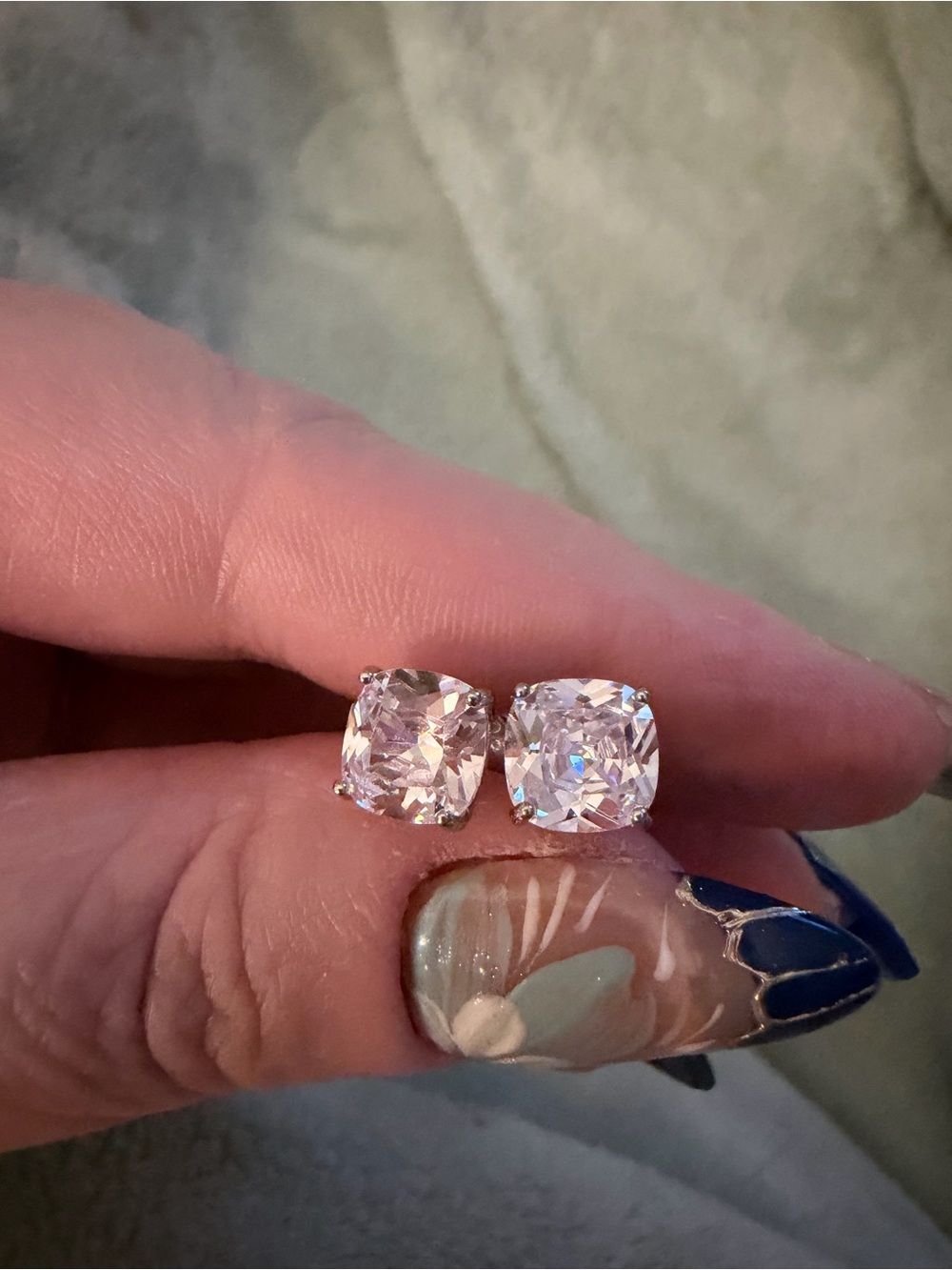 NWOT 2 CTW Cushion Cut Moissanite Solitaire Stud Earrings Silver Tone 1ct Each